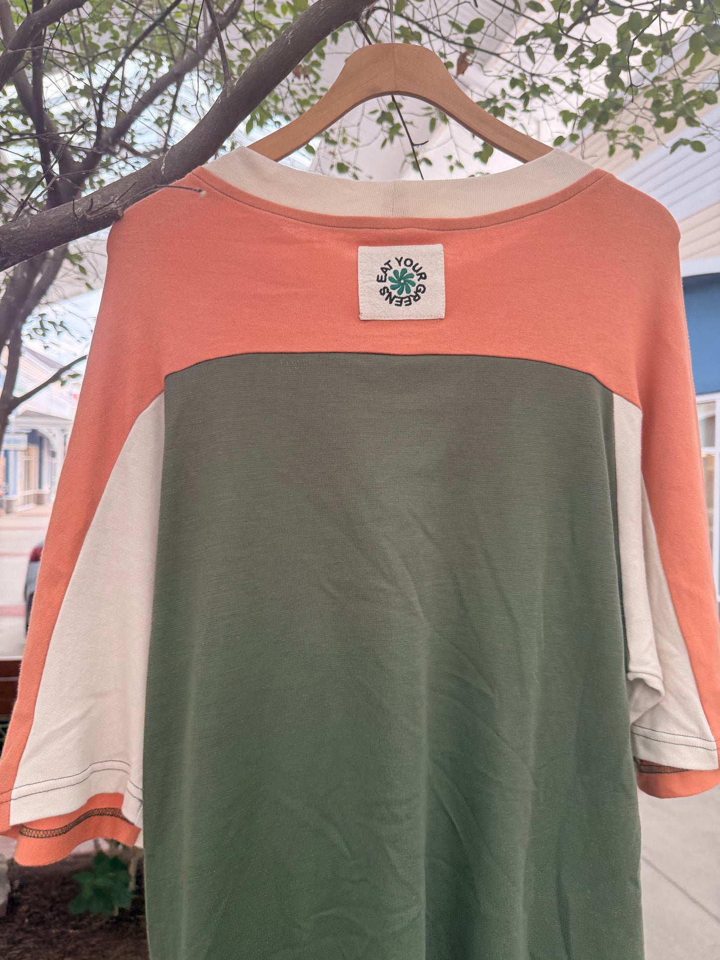 EYG COLOR BLOCK TEE
