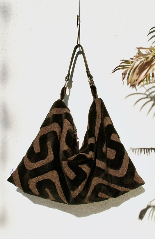 Saltlovers Black Swirl Bag