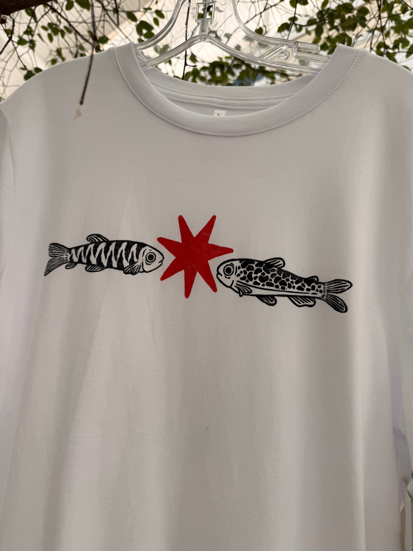 CHICIBONGI WHITE FISH STAR TEE