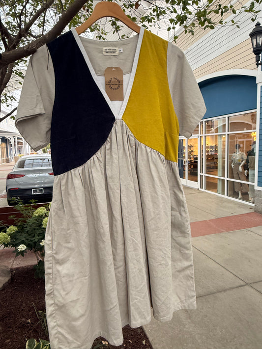 EYG CORD LINEN SHORTSLEEVE DRESS