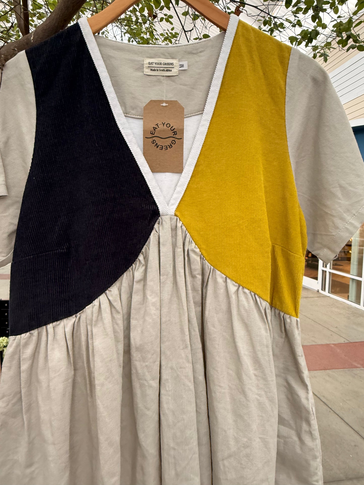 EYG CORD LINEN SHORTSLEEVE DRESS