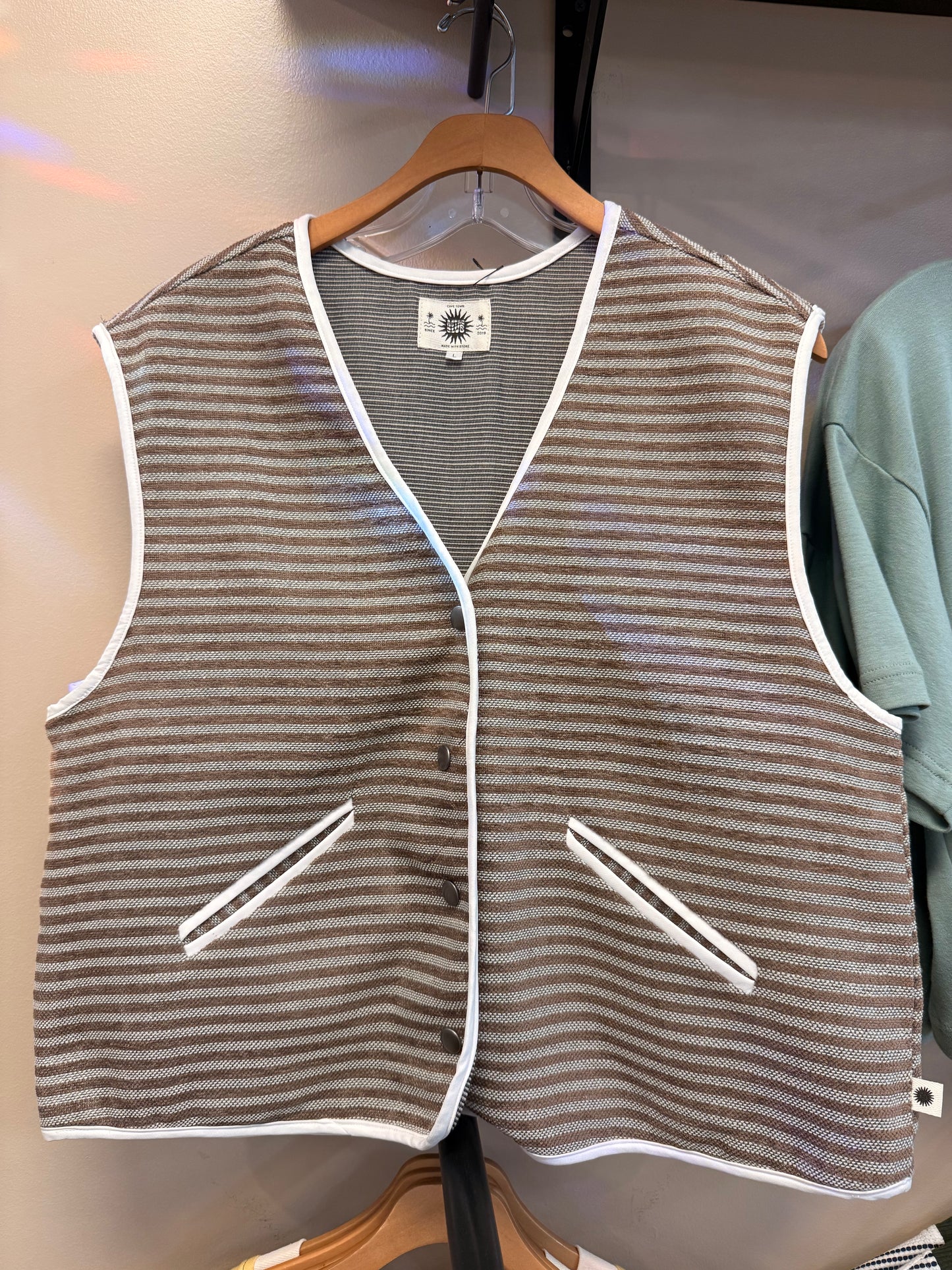 RETRO CLUB STRIPED GILET